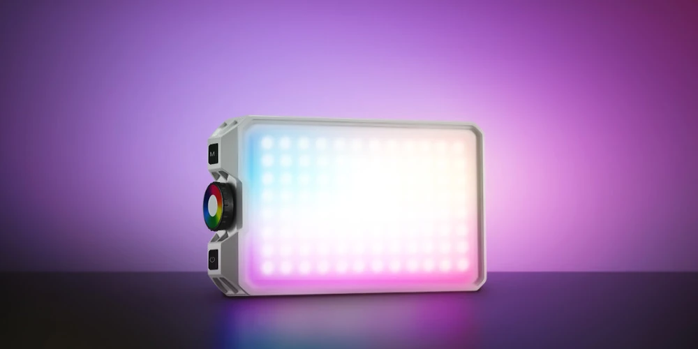 Godox Litemons C30R pocket RGB LED panel — Εφαρμογές και βασικές προδιαγραφές Godox Litemons C30R pocket RGB LED panel — Εφαρμογές και βασικές προδιαγραφές
