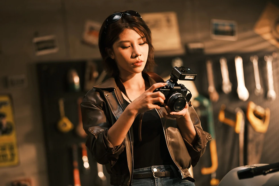 Godox Lux Junior II S Retro TTL-Blitz für Sony — Funkempfänger und integrierter Akku Godox Lux Junior II S Retro TTL-Blitz für Sony — Funkempfänger und integrierter Akku